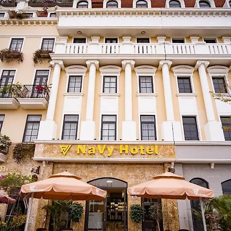 Navy Hotel Ha Long